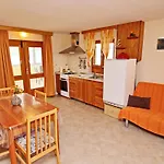 Semesterbostad Katica - One Bedroom With Terrace And Sea View