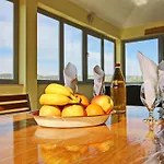 Дом отдыха Katica - One Bedroom With Terrace And Sea View *